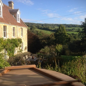 Pre-loved hot tub near Bath, October 2014